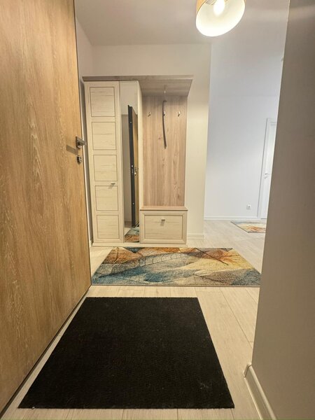 Republica, Hala Laminor, Hils Republica,